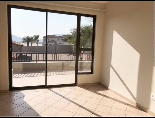 3 BEDROOM FREEHOLD FOR SALE IN XANADU